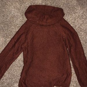 Daytrip turtle neck sweater 🍂